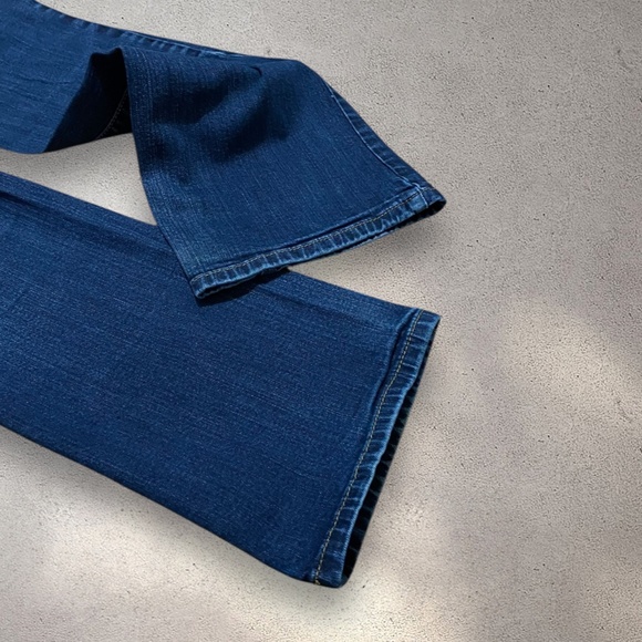 Mossimo Low Rise Bootcut Jeans - Picture 6 of 7